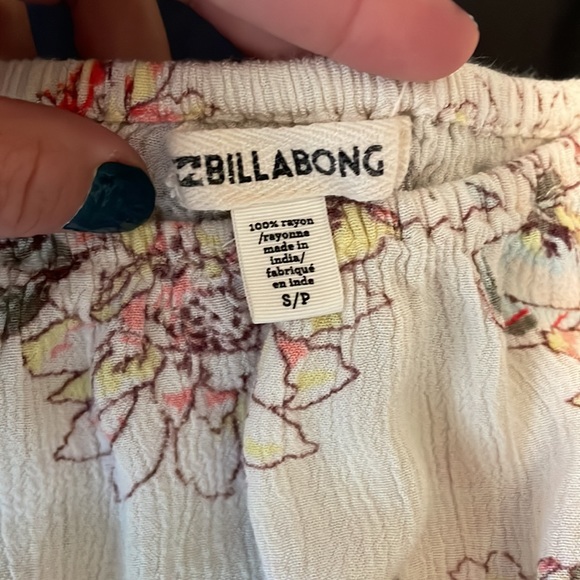 BILLABONG Mi Amore Floral Off The Shoulder Top - Picture 5 of 9